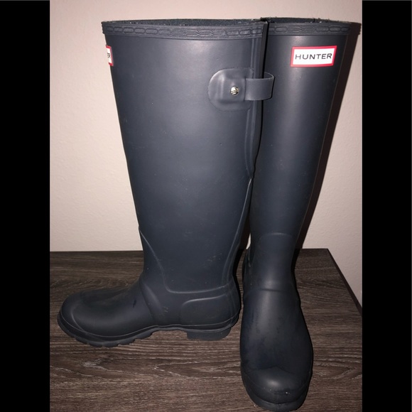 Women’s Tall Hunter Boots - Picture 2 of 3